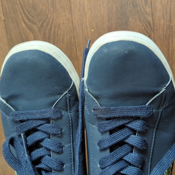 Lacoste Carnaby Evo WW Trainers - Picture 12 of 13